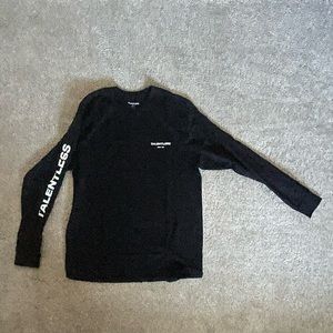 Talentless Mens long sleeve T- Circle Logo. Size LG, Black